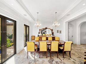 8800 SW 57 Ave, Pinecrest FL 33156