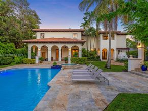 8800 SW 57 Ave, Pinecrest FL 33156