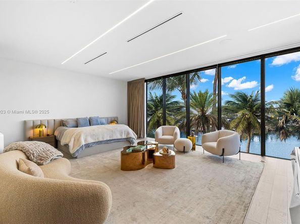 769 NE 77th Ter, Miami FL 33138