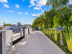 769 NE 77th Ter, Miami FL 33138