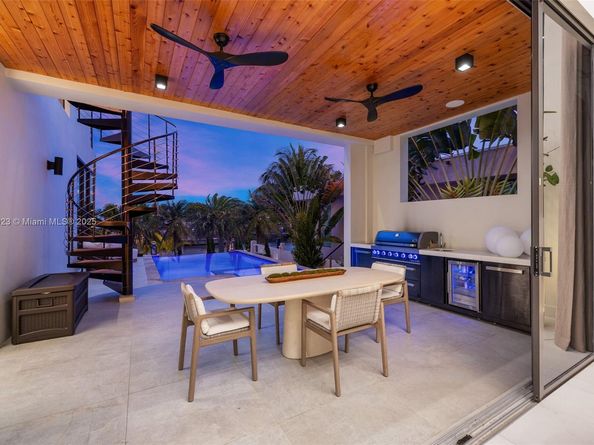 769 NE 77th Ter, Miami FL 33138