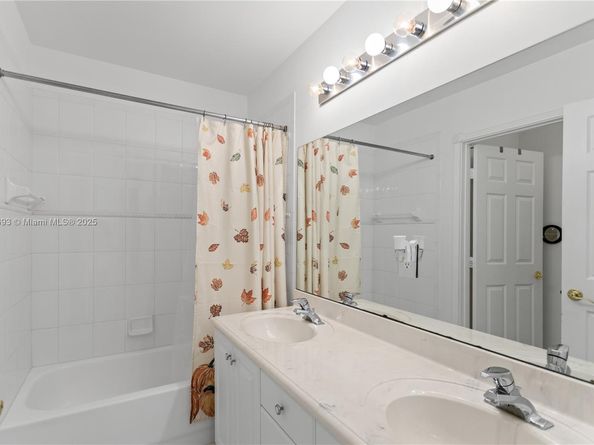 4925 SW 164th Ave, Miramar FL 33027