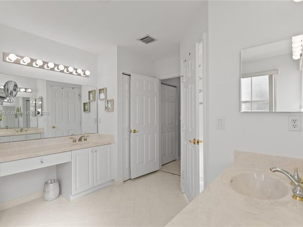 4925 SW 164th Ave, Miramar FL 33027