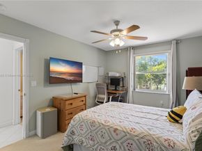 4925 SW 164th Ave, Miramar FL 33027