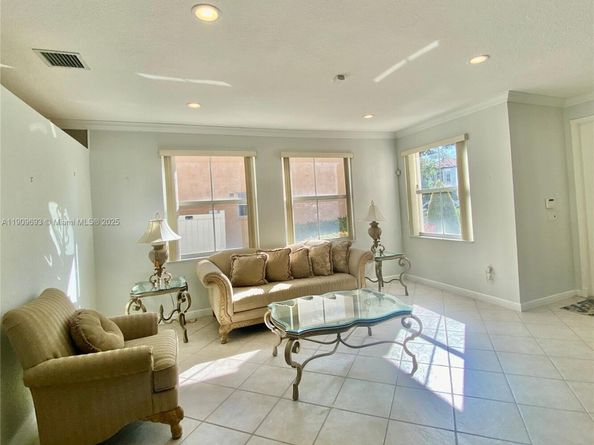 4925 SW 164th Ave, Miramar FL 33027