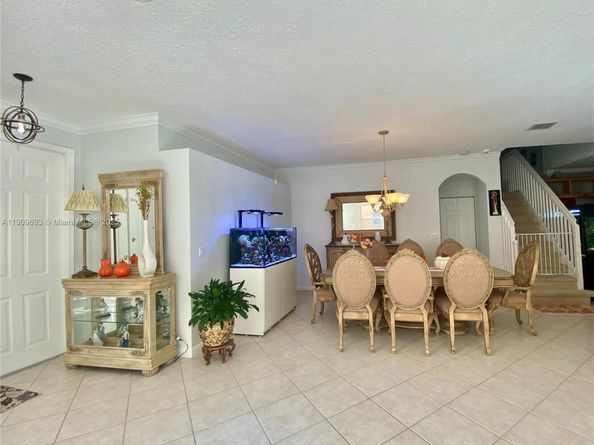 4925 SW 164th Ave, Miramar FL 33027