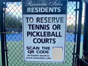 4925 SW 164th Ave, Miramar FL 33027