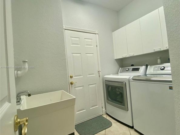 4925 SW 164th Ave, Miramar FL 33027