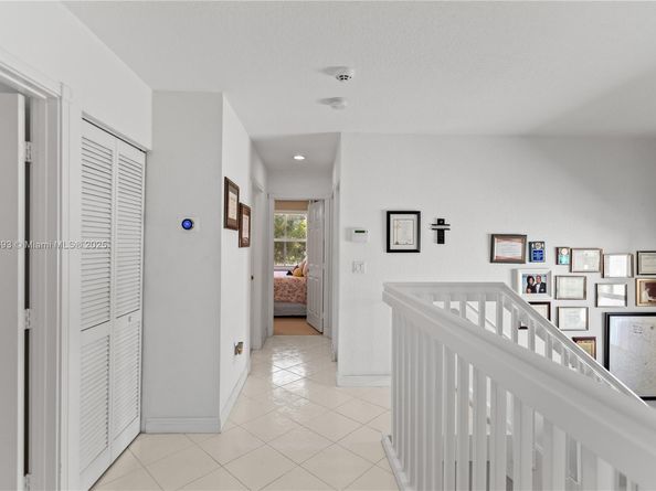 4925 SW 164th Ave, Miramar FL 33027