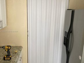 8705 NW 39th St 0, Sunrise FL 33351