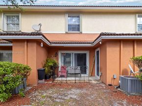2452 SW 99th Way 2452, Miramar FL 33025