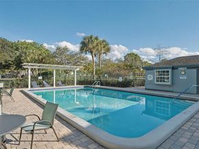 6569 Windsor Dr, Parkland FL 33067