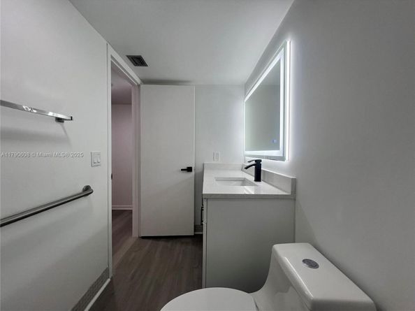 3089 E Yarmouth  E 3089, Boca Raton FL 33434