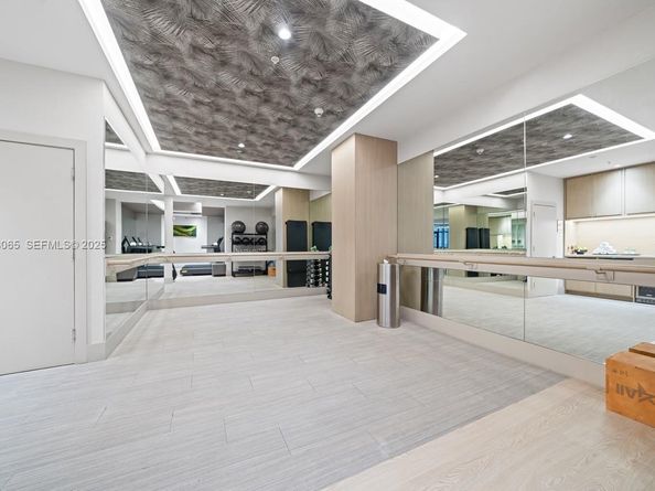 3400 SW 27th Ave 1805, Miami FL 33133