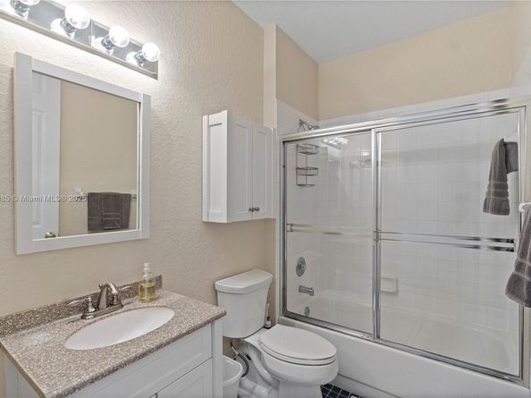 1113 SW 156th Ter, Pembroke Pines FL 33027