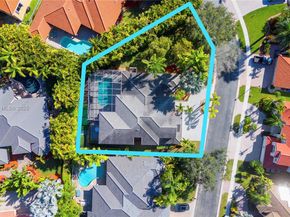 1113 SW 156th Ter, Pembroke Pines FL 33027