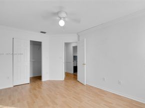 1413 SW 158th Ave, Pembroke Pines FL 33027