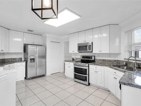 1413 SW 158th Ave, Pembroke Pines FL 33027