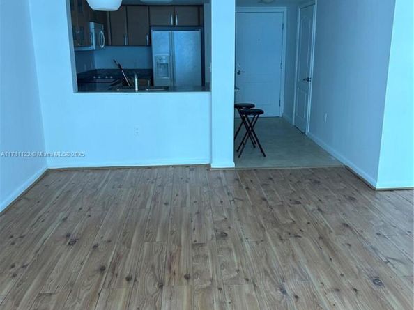 2101 Brickell Ave 502, Miami FL 33129