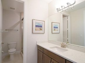 8725 Parkland Bay Dr, Parkland FL 33076