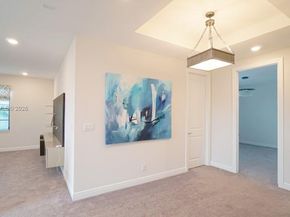 8725 Parkland Bay Dr, Parkland FL 33076