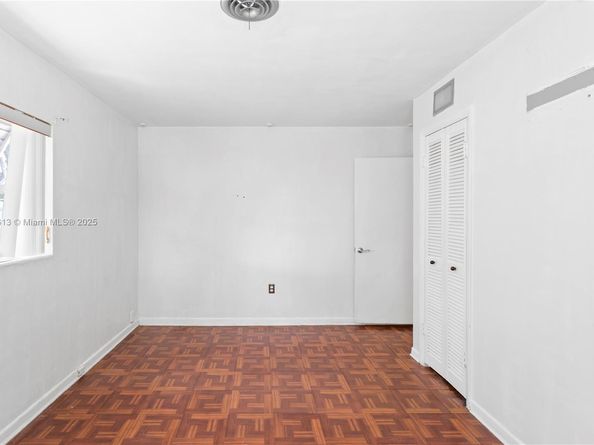 7525 Garfield St, Hollywood FL 33024