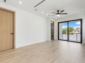 205 NE 17th Ave, Fort Lauderdale FL 33301