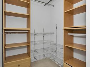 19400 Turnberry Way 932, Aventura FL 33180