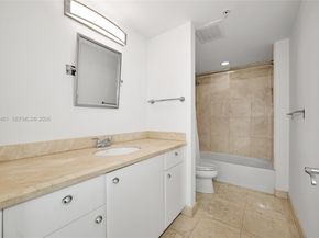 19400 Turnberry Way 932, Aventura FL 33180