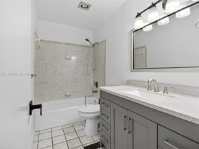 12422 Alternate A1a Q5, Palm Beach Gardens FL 33410