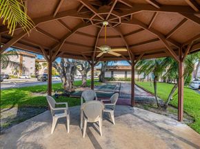 8161 SW 24th Ct 202, Davie FL 33324