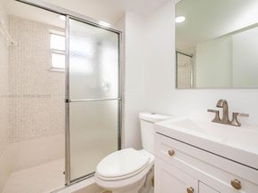 8161 SW 24th Ct 202, Davie FL 33324