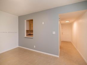 8161 SW 24th Ct 202, Davie FL 33324