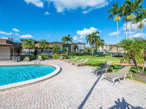 8161 SW 24th Ct 202, Davie FL 33324