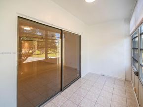 8161 SW 24th Ct 202, Davie FL 33324