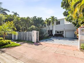 2550 Flamingo Dr, Miami Beach FL 33140