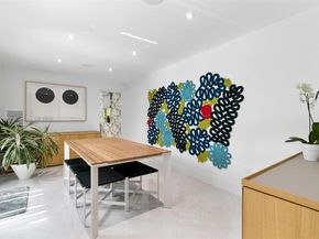 2550 Flamingo Dr, Miami Beach FL 33140