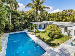 2550 Flamingo Dr, Miami Beach FL 33140