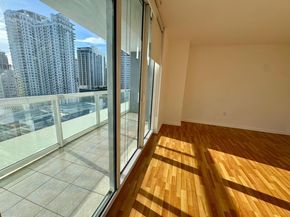 50 Biscayne Blvd 1703, Miami FL 33132