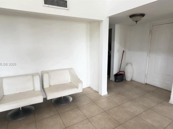 16220 NW 2nd Ave 513, Miami FL 33169