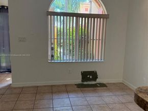 1209 Santa Catalina Ln, North Lauderdale FL 33068