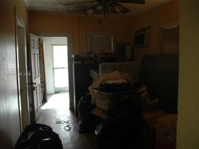 3537 Charles Ave, Miami FL 33133