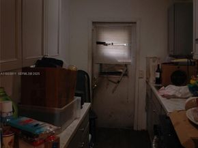 3537 Charles Ave, Miami FL 33133