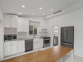 1724 SW 5th St, Fort Lauderdale FL 33312