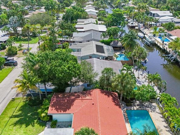 1724 SW 5th St, Fort Lauderdale FL 33312