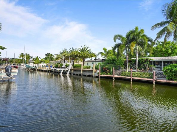 1724 SW 5th St, Fort Lauderdale FL 33312