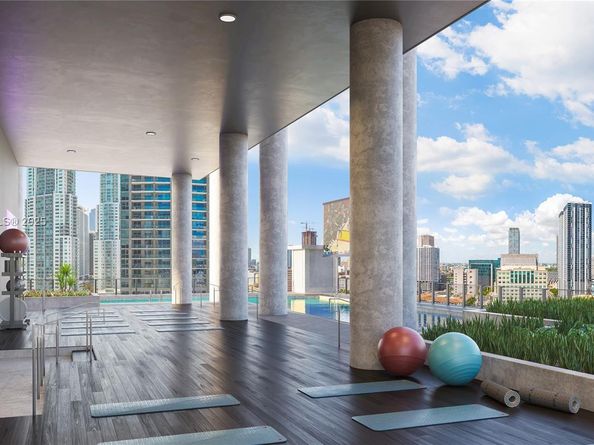 398 NE 5th St 2513, Miami FL 33132