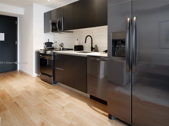 398 NE 5th St 2513, Miami FL 33132