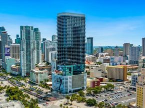 398 NE 5th St 2513, Miami FL 33132