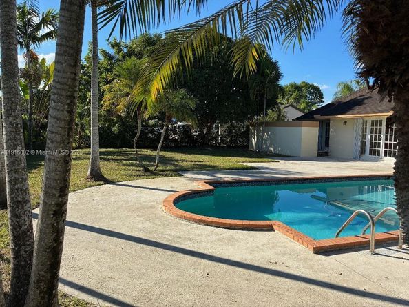 14930 SW 157th Ter, Miami FL 33187